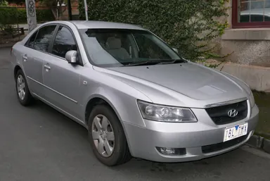 Hyundai Sonata NF SLX 2007 года, вид спереди
