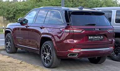Jeep Grand Cherokee WL — фотография автомобиля