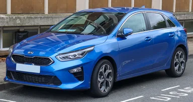 Kia Ceed CD — фотография автомобиля