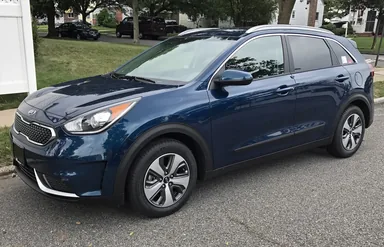 Kia Niro DE — фотография автомобиля