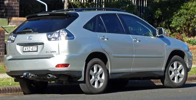Lexus RX 350 второго поколения, вид сзади