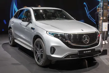Mercedes-Benz EQC 400 на Женевском автосалоне 2019 года