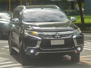 Mitsubishi Pajero Sport III — фотография автомобиля