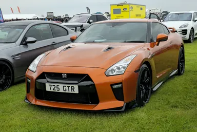 Nissan GT-R R35 Recaro 2017 года