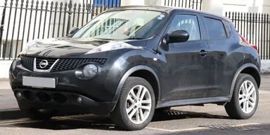 Nissan Juke F15 — фотография автомобиля