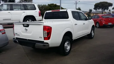 Nissan Navara D23 — фотография автомобиля