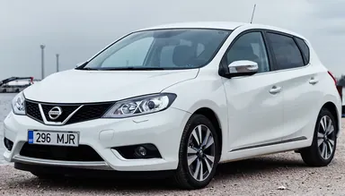 Европейский Nissan Pulsar C13 2014 года