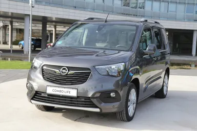 Пассажирский Opel Combo Life поколения E