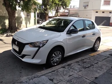 Peugeot 208 II — фотография автомобиля