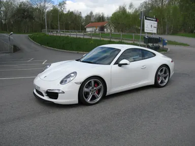 Porsche 911 Carrera 991 до рестайлинга, вид спереди