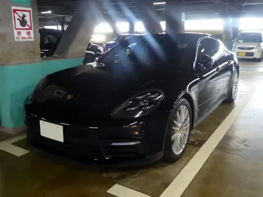Porsche Panamera 971 — фотография автомобиля