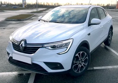 Renault Arkana — фотография автомобиля