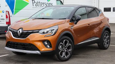 Renault Captur II — фотография автомобиля
