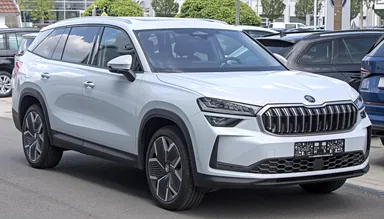 Škoda Kodiaq второго поколения, вид спереди