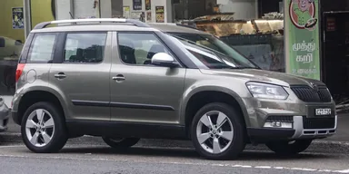 Skoda Yeti — фотография автомобиля