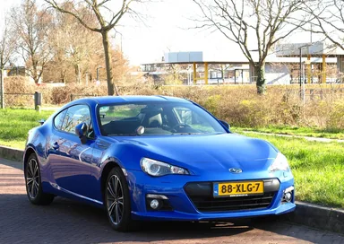 Subaru BRZ ZC6 — фотография автомобиля