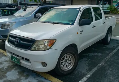 Toyota Hilux седьмого поколения 2006 года