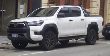 Toyota Hilux VIII — фотография автомобиля
