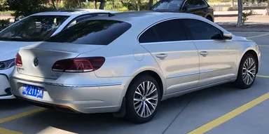 Volkswagen CC — фотография автомобиля