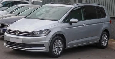 Volkswagen Touran II — фотография автомобиля