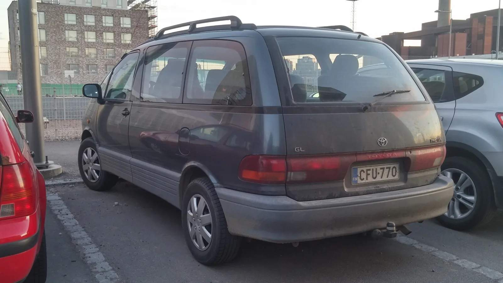 Toyota Previa XR10 1992 года с финской регистрацией, вид сзади
