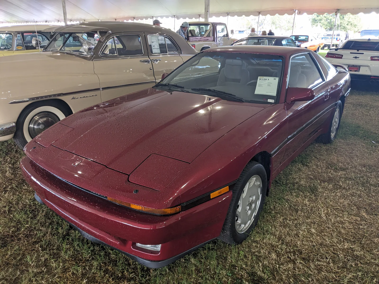 Toyota Supra A70 1987 года, вид спереди