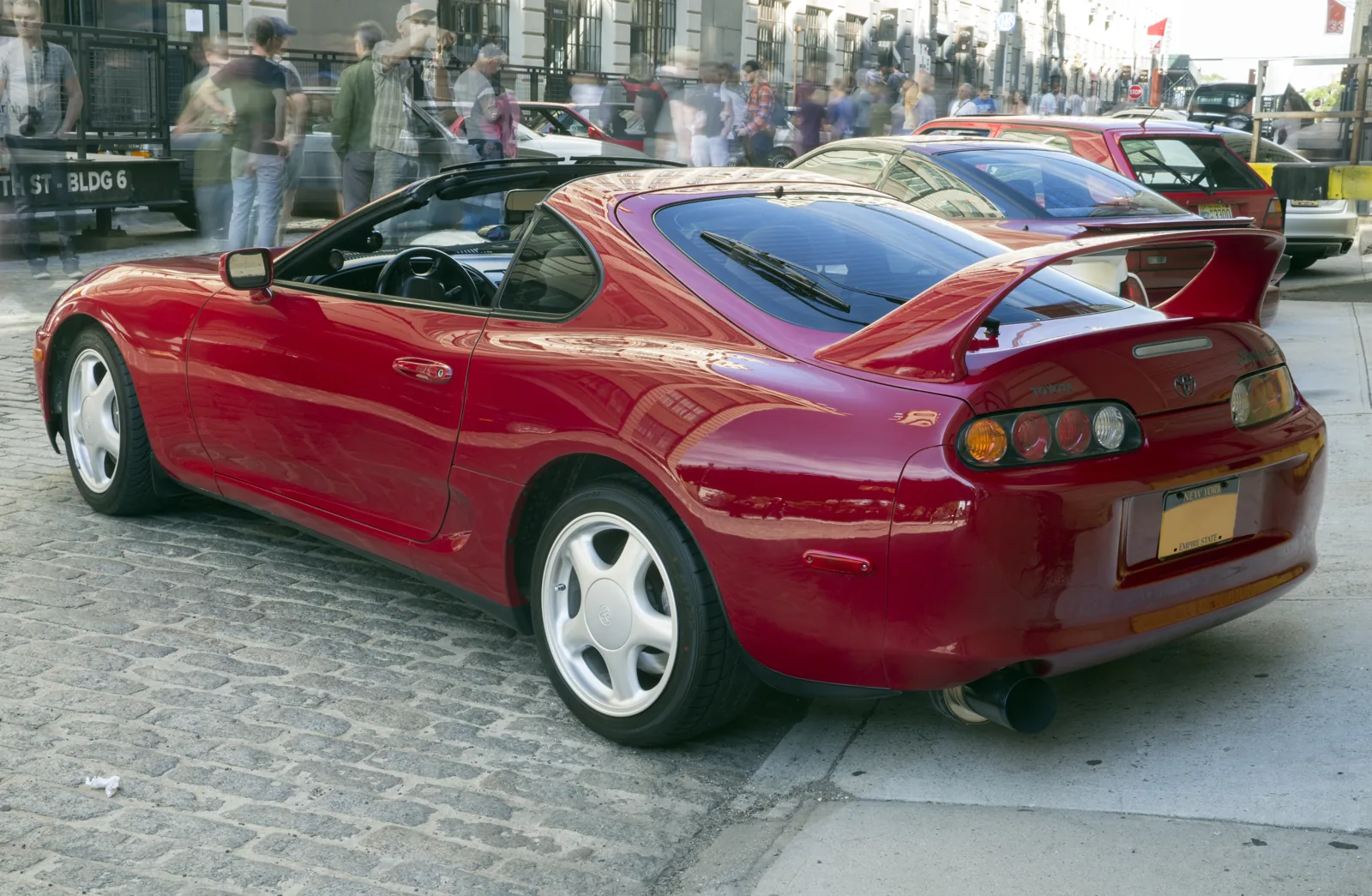Toyota Supra A80 Sport Roof, вид сзади