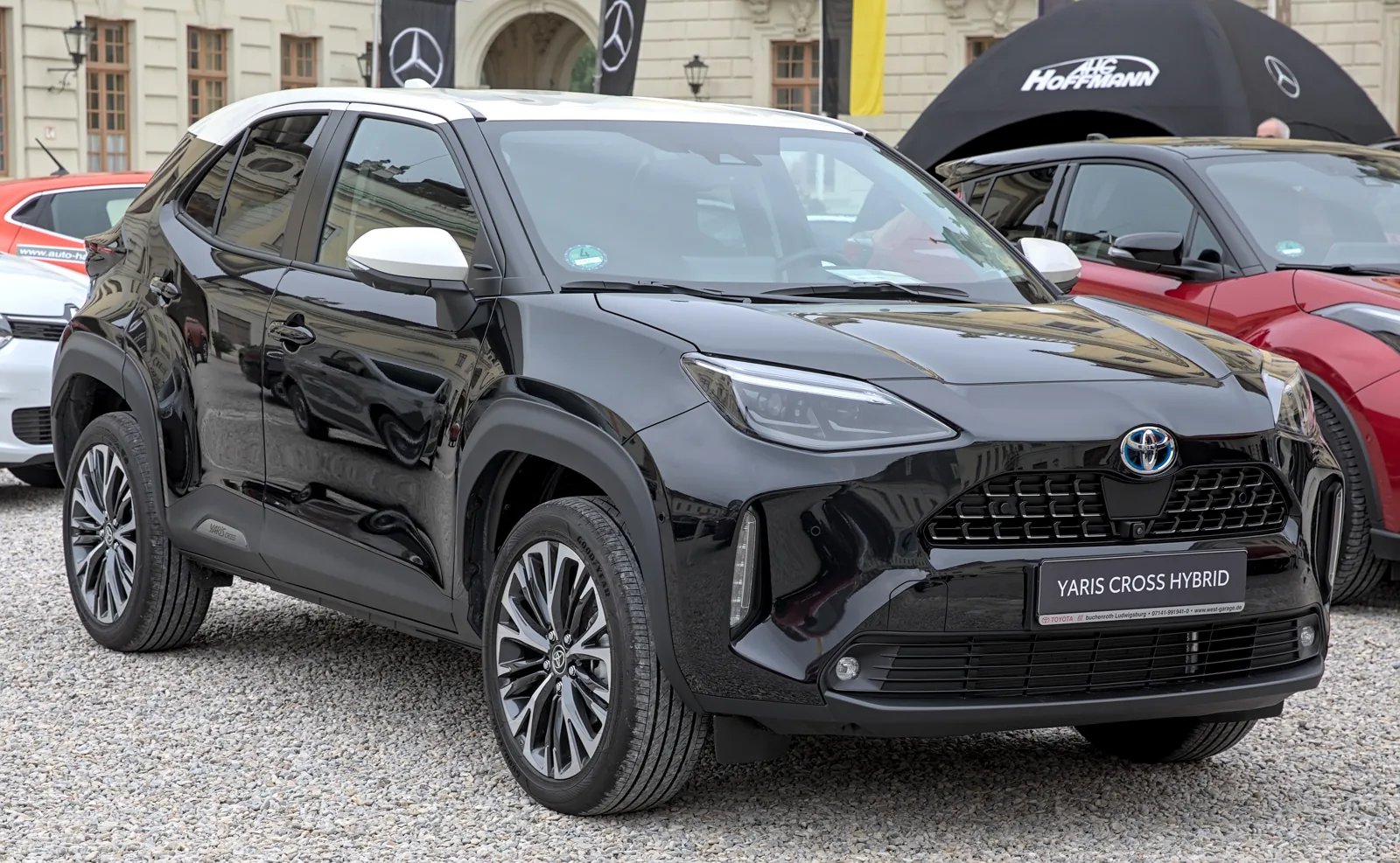 Европейский Toyota Yaris Cross Hybrid, вид спереди