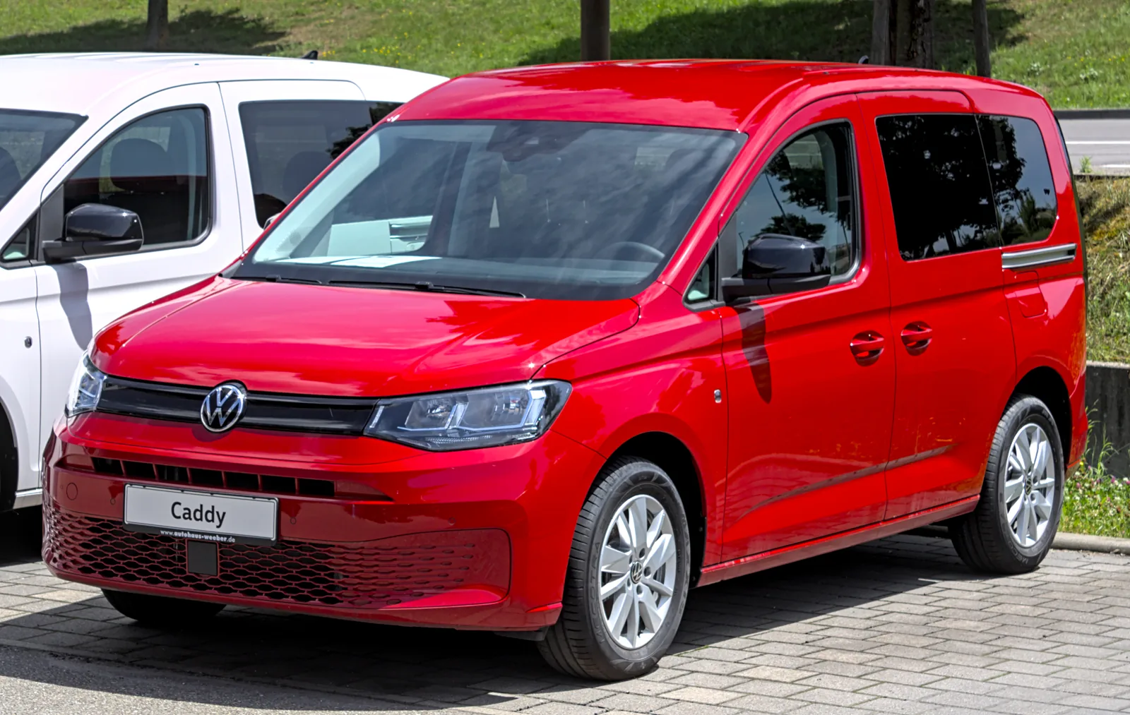 Пассажирский Volkswagen Caddy V