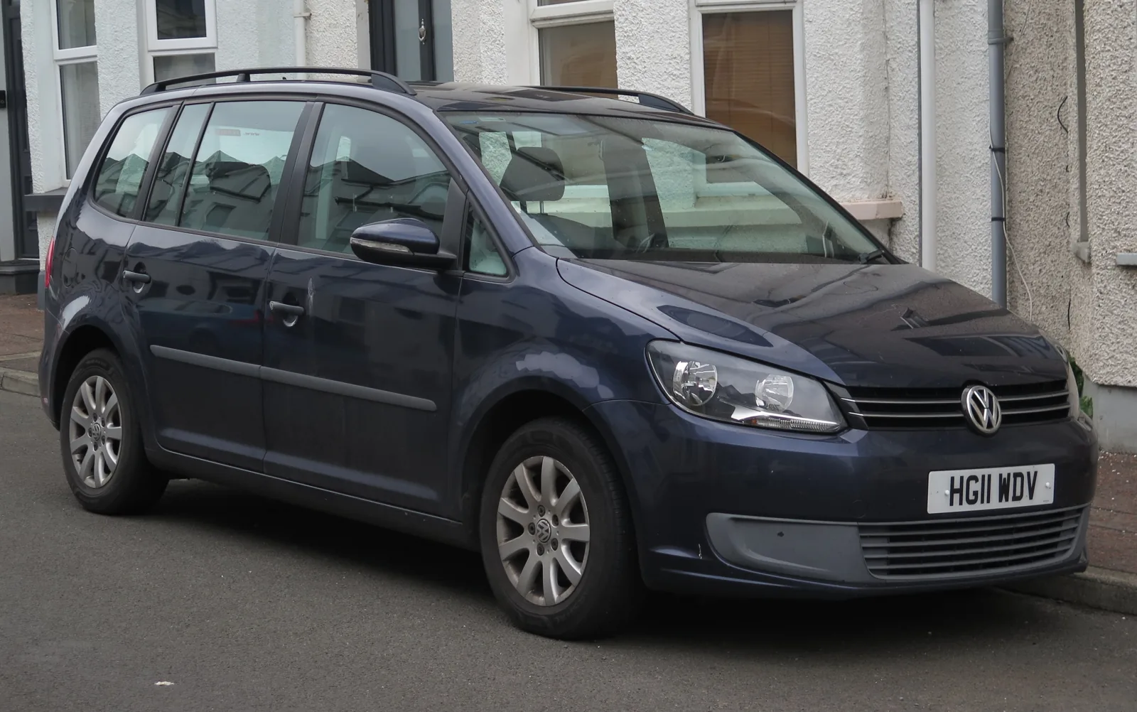 Volkswagen Touran I после обновления 2010 года