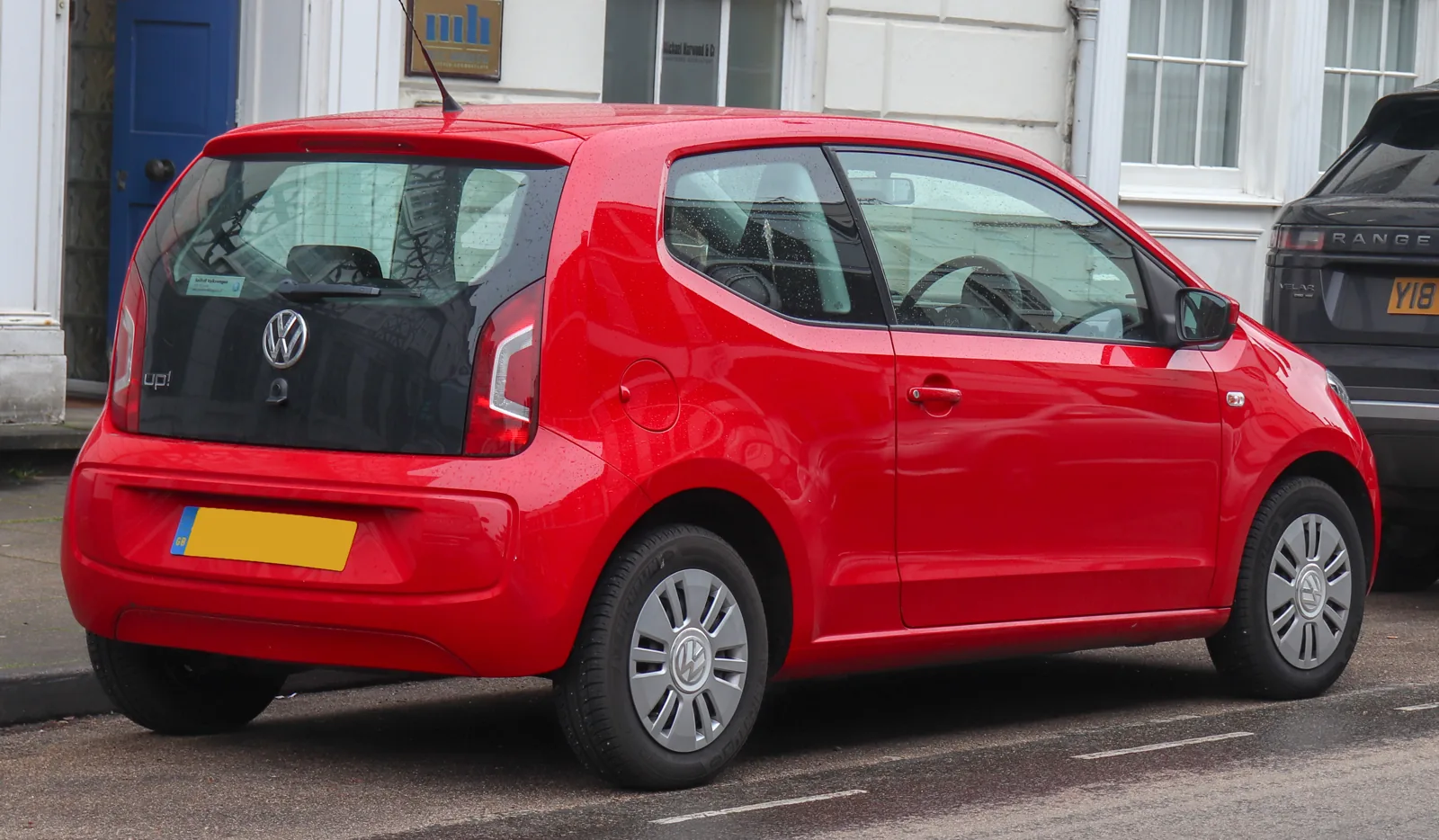 Volkswagen Move up! 1.0, вид сзади