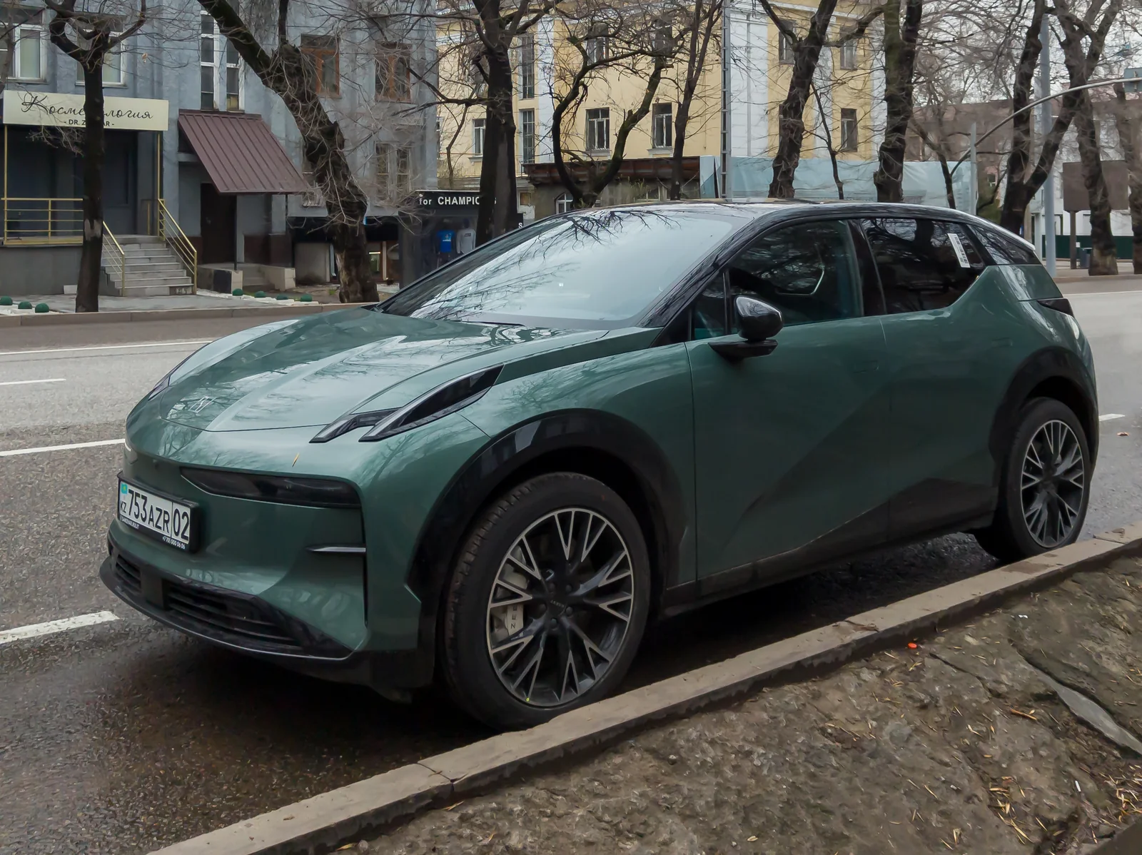Zeekr X — фотография автомобиля
